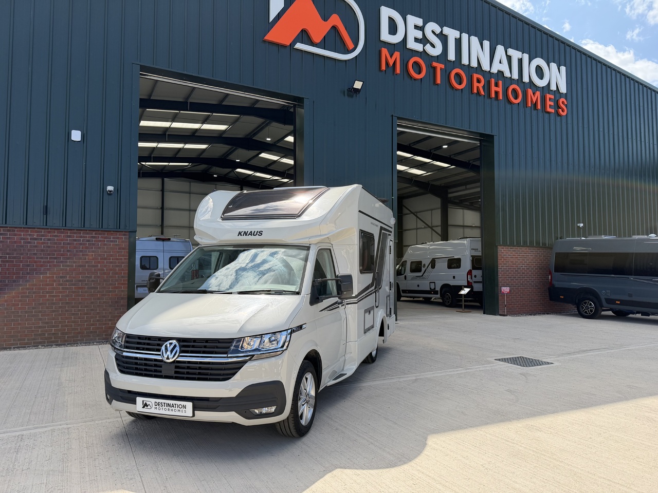 Knaus Tourer Van 500 LT Vansation (BN4375)