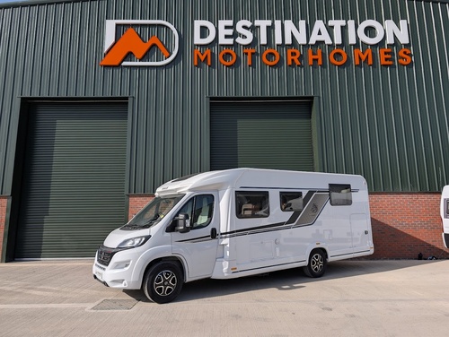 Knaus Sky TI 700 Meg Platinum Selection